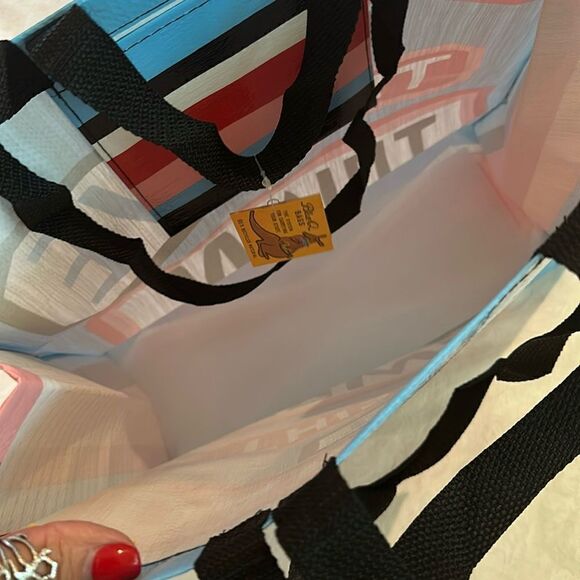 Blue Q Shopper Plastic Tote  Bag - I Love This Town Home Pride Recycled - Picture 6 of 16